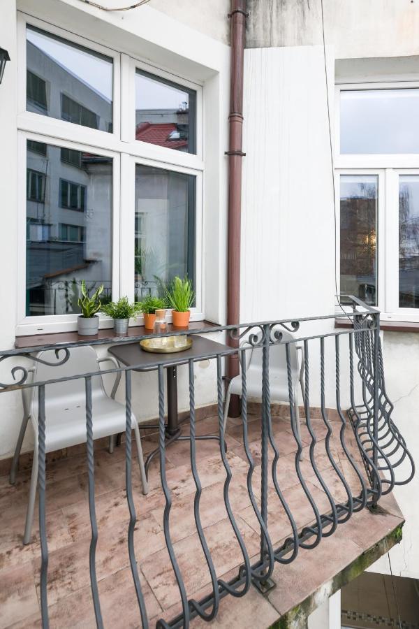 Discover Krakow Apartments - 3 Rakowicka St - Classic Apartments Near Main Station - Netflix Kültér fotó