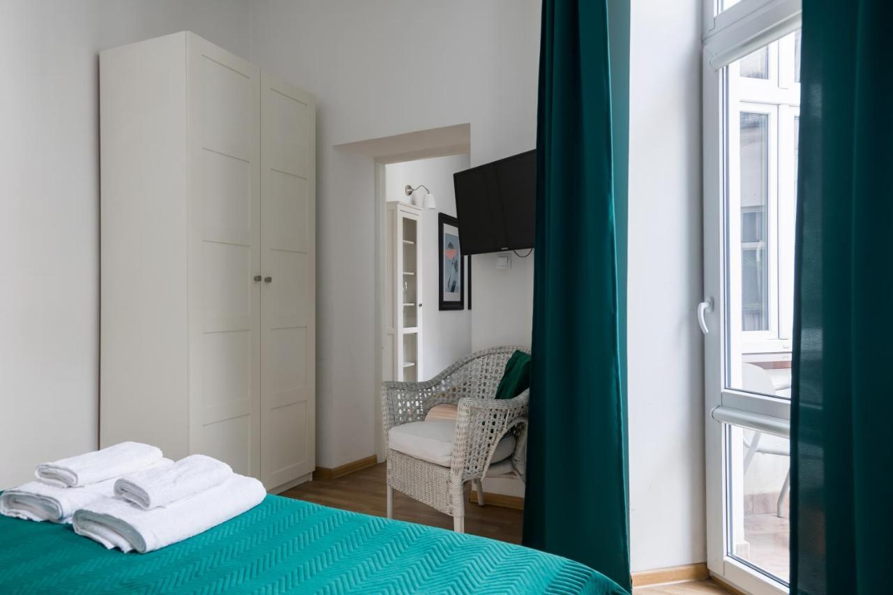 Discover Krakow Apartments - 3 Rakowicka St - Classic Apartments Near Main Station - Netflix Kültér fotó